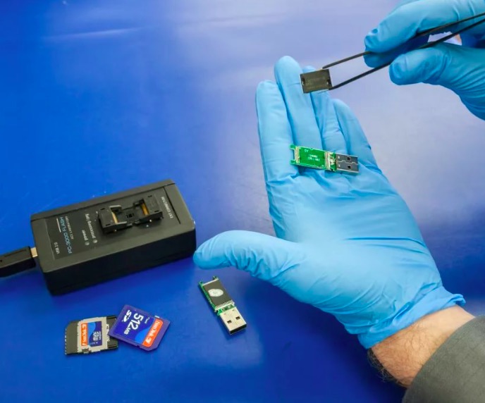 Восстановление информации с флешки в Железногорске