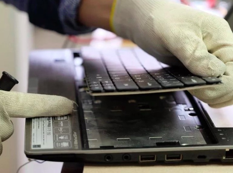 Ремонт клавиатуры ноутбука в Железногорске